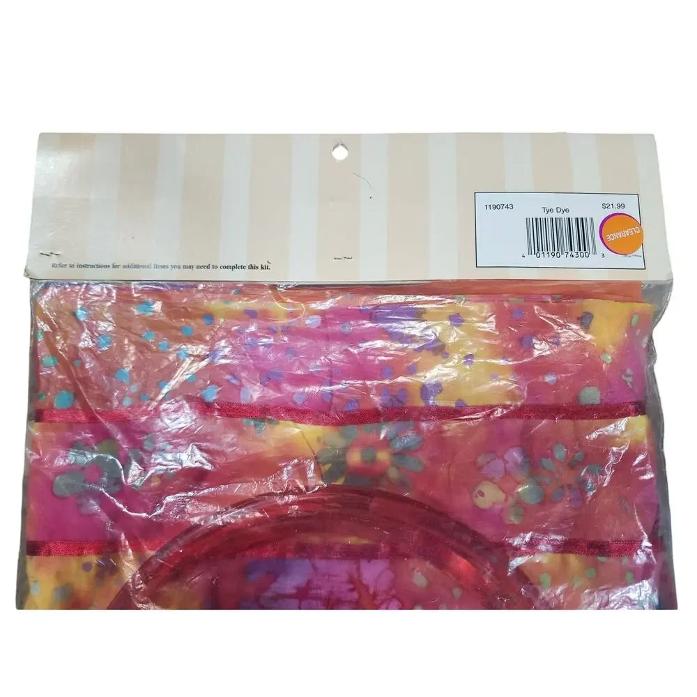 Hancock Fabrics Butterick Kit by the Handbag Boutique #15 Tye Dye Vintage Sealed